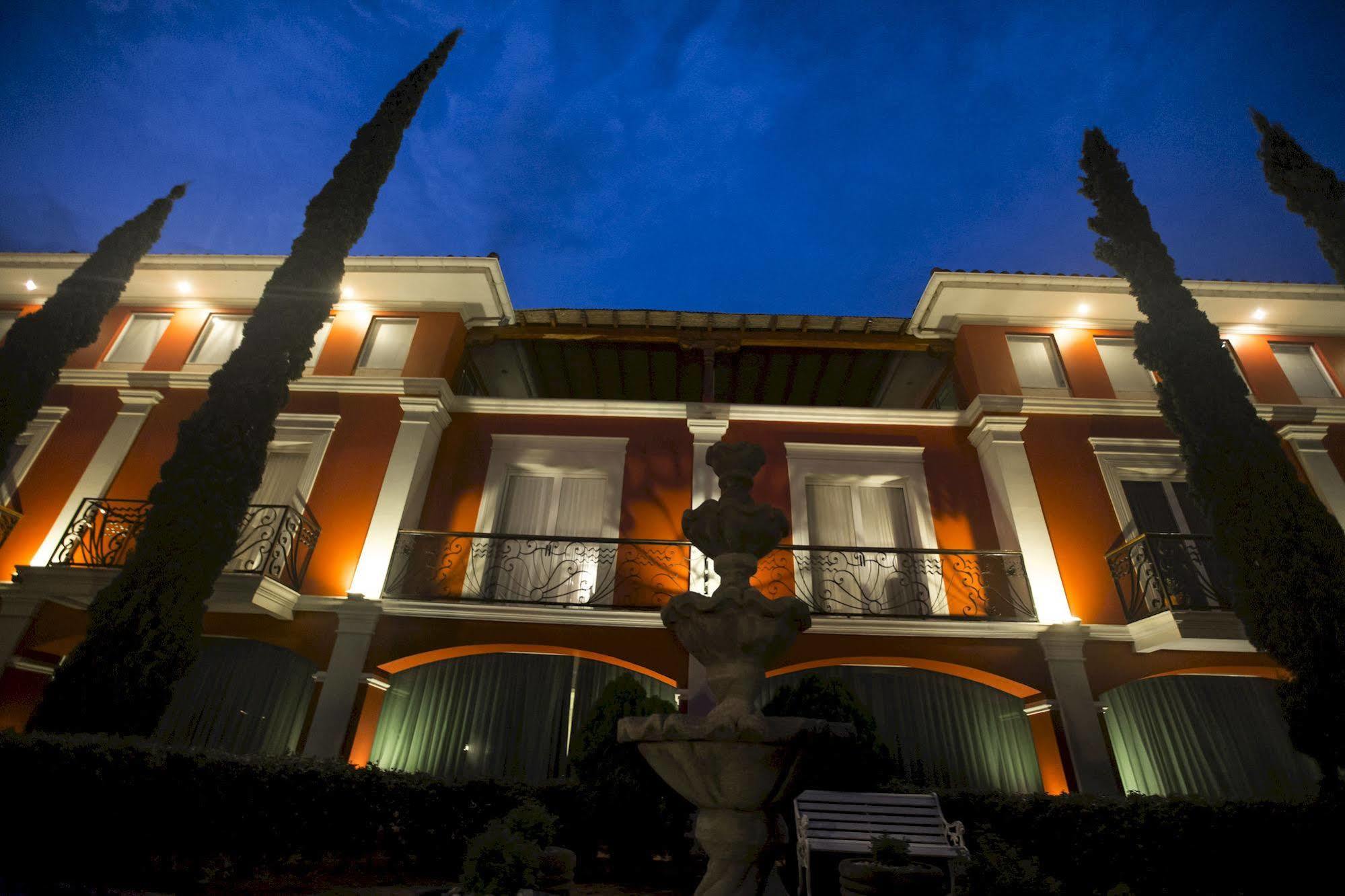 Altos De Fontana Hotel Managua Exterior photo