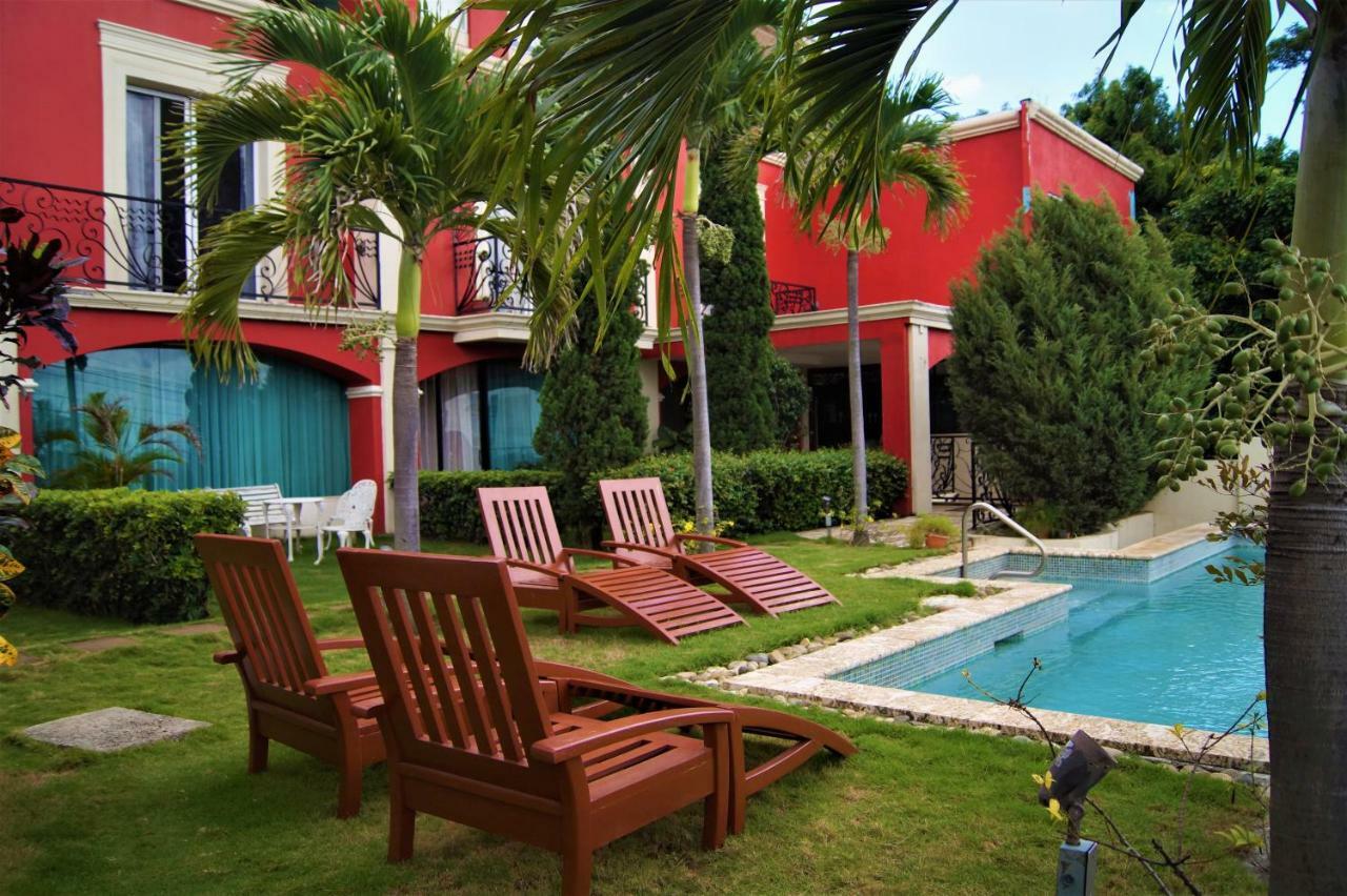 Altos De Fontana Hotel Managua Exterior photo